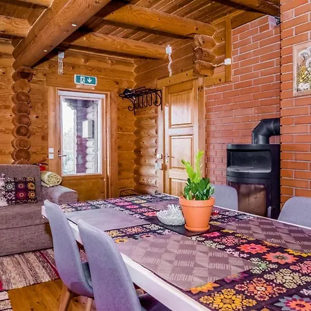 Kuelmamaee Puhkemaja * Otepää